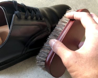 【革靴の手入れ】簡単な方法を紹介！頻度や手順を写真付きで解説