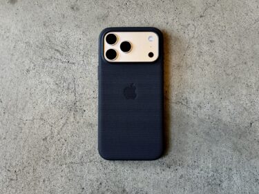 【iPhone17 ProMax】テックウーブンケースをレビュー｜汚れに強く手汗を気にせず使えるケース！